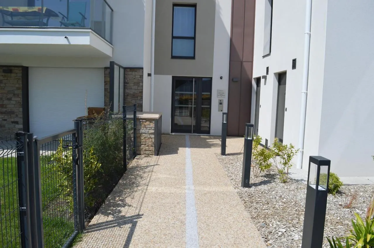 Appartement Arradon / Proche Mer / Tout Equipe France